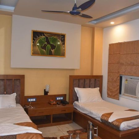 Hotel Prime Residency By Bookingcare Ballia Exterior foto